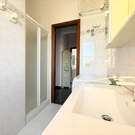 Διαμέρισμα Se292 - Senigallia, Ampio Quadrilocale Con Posto Auto E Terrazza Vista Mare Σενιγκάλια